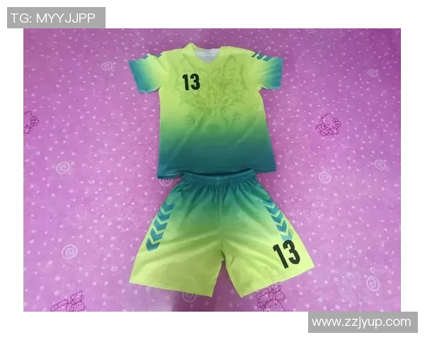 保罗球衣背后的故事与他在足球界的传奇成就 保罗球衣背后的故事与他在足球界的传奇成就