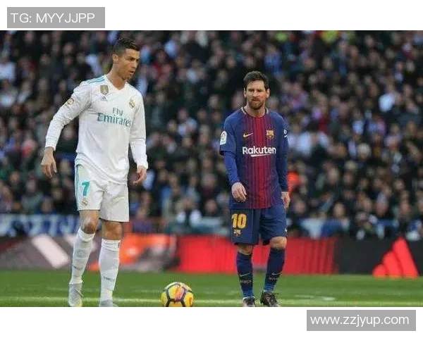 足球明星C罗独特射门技巧解析助你提升足球水平