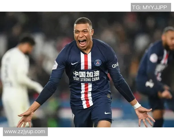 足球场上的歌声魅力她们是唱歌好听的足球明星女选手