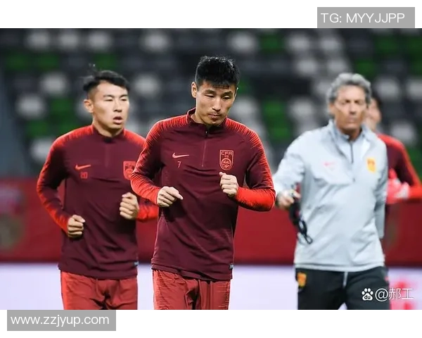 各方调侃中国足球明星引发热议网友幽默评论层出不穷